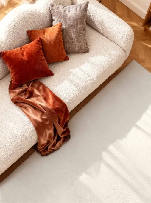 Koberec Elle Decoration Puristic Knots naturálny / biely