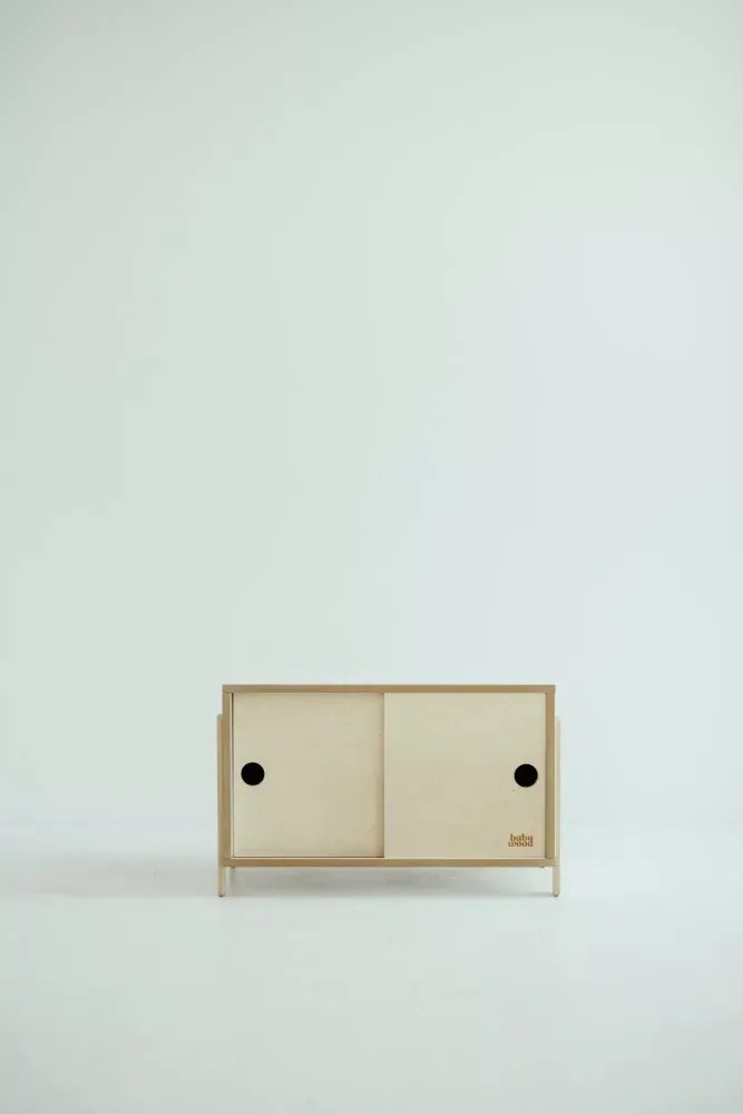 Montessori nábytok uzatvárateľná skrinka pre deti - modulárny nábytok