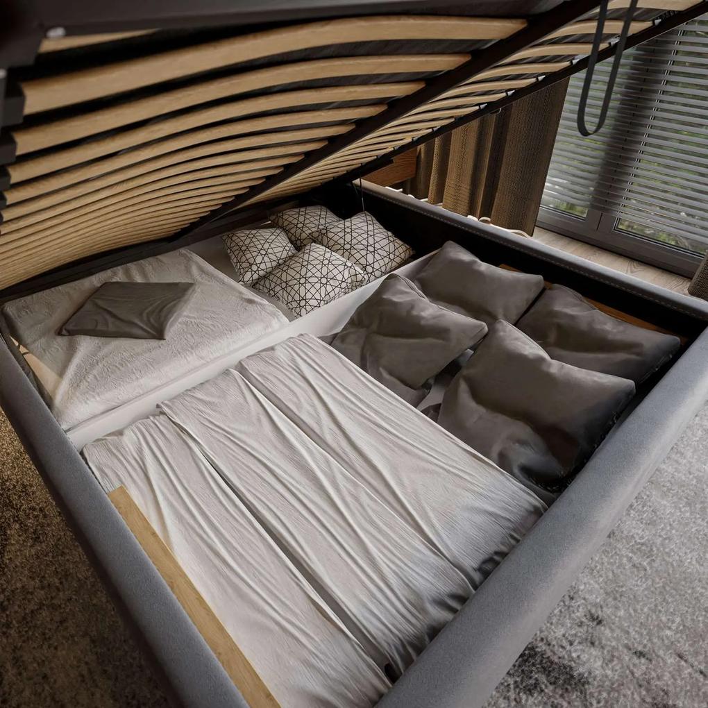 Čalúnená  manželská posteľ  Patricia, čierna eko-koža
