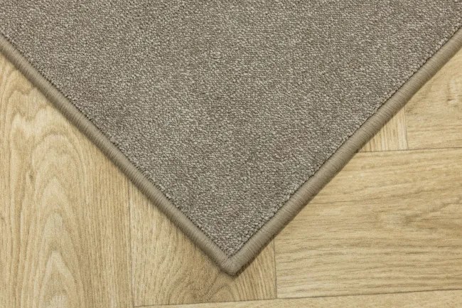 Metrážný koberec Grandeur 92 béžový