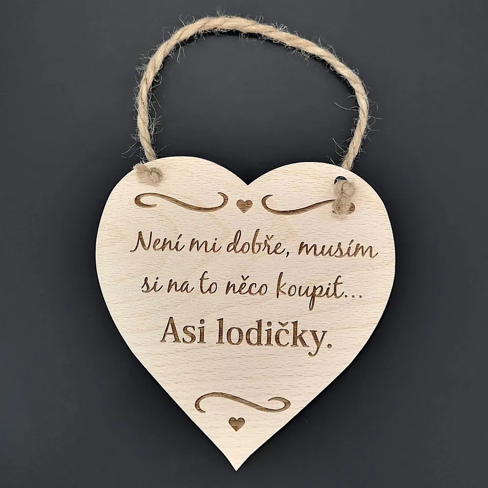 AMADEA Drevené srdce s textom Nie je mi dobre, musím..., masívne drevo, 16 x 15 cm