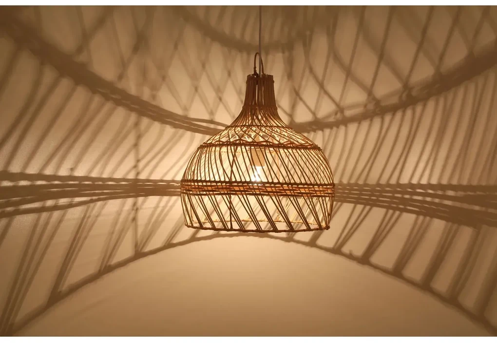 Ratanová lampa Ava