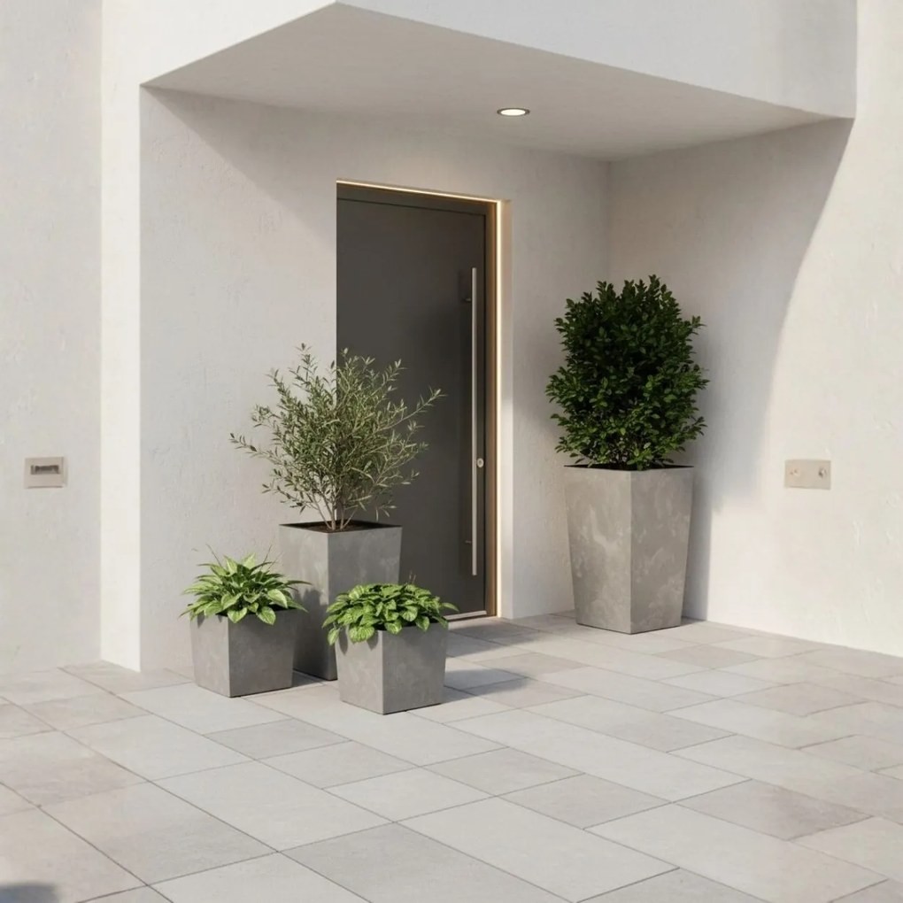 PLASTOVÝ KVETINÁČ FLORE 30,5X29,5X29,5 CM IMITÁCIA BETÓNU SIVÁ