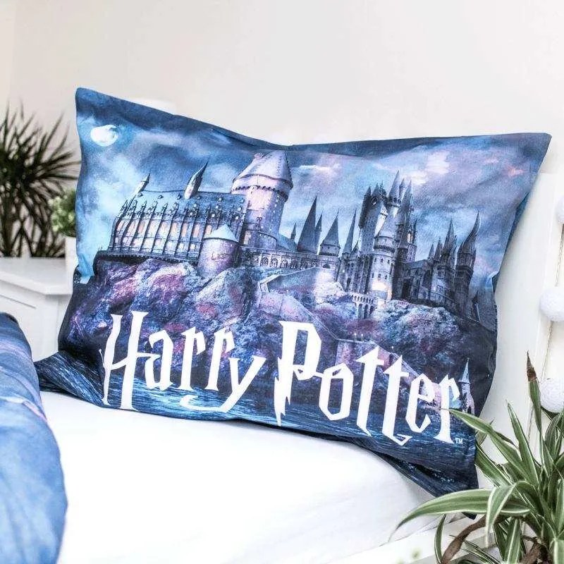 JERRY FABRICS Obliečky Harry Potter univerzita svietiace Bavlna, 140/200, 70/90 cm