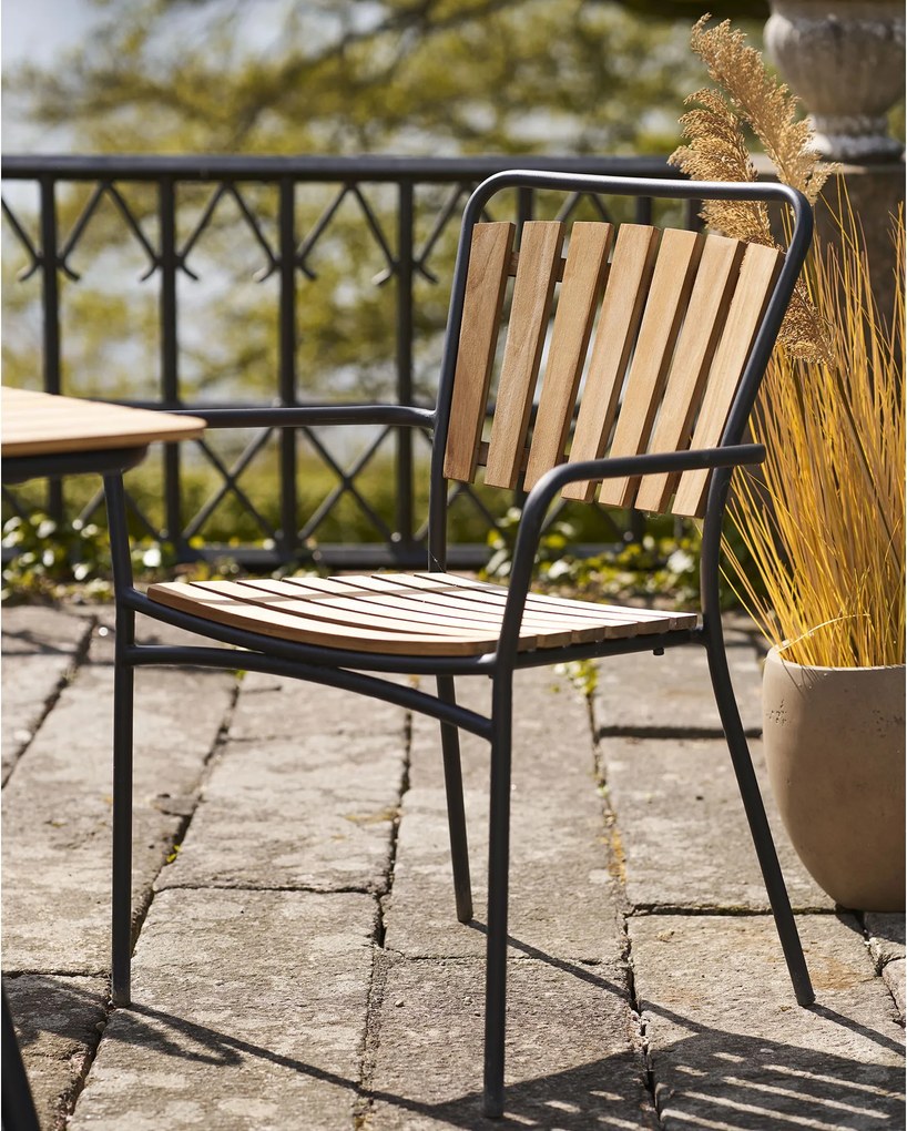 Záhradná stolička Canvoria 4 (prírodná + čierna). Akcia -9%. Vlastná spoľahlivá doprava až k Vám domov. 1146707