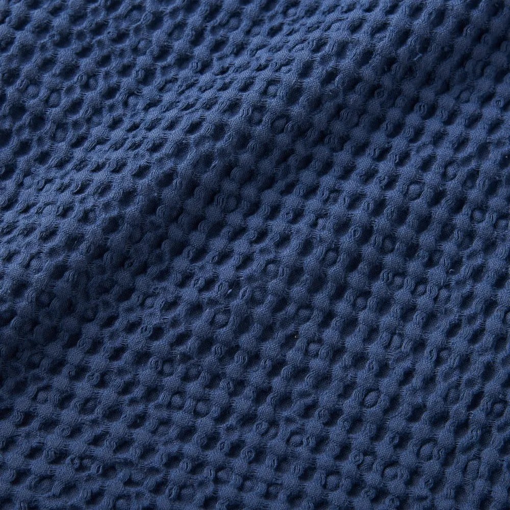 Bavlnený dekoračný vankúš 30x50 cm Jaipur Chunky Waffle – Pineapple Elephant