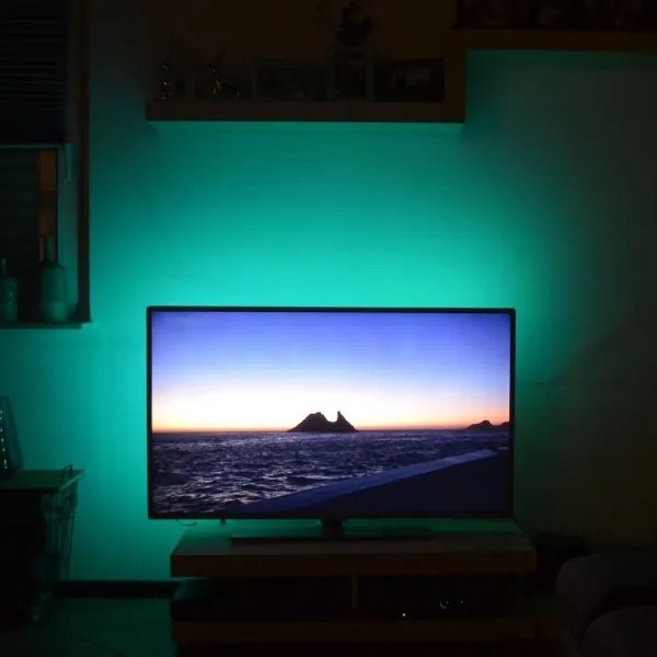 Brilo - LED RGBW Stmievateľný pásik pre TV 3m LED/2,5W/USB + DO