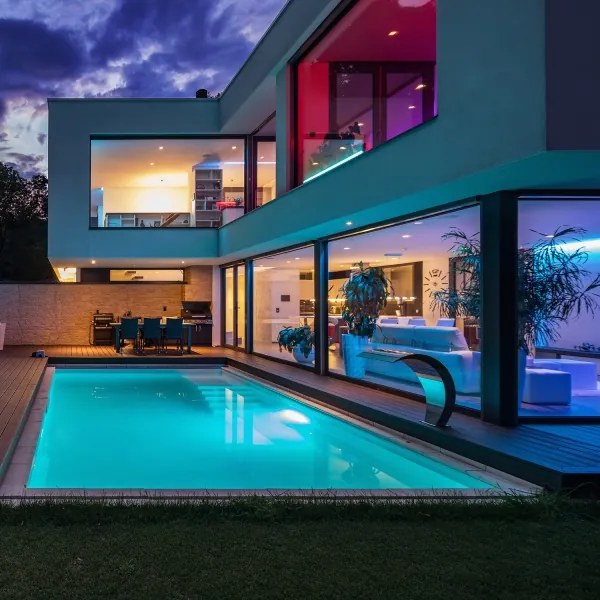 LED RGBW Kúpeľňový stmievateľný pásik LED/7,5W/12V IP65 3m Wi-Fi Tuya