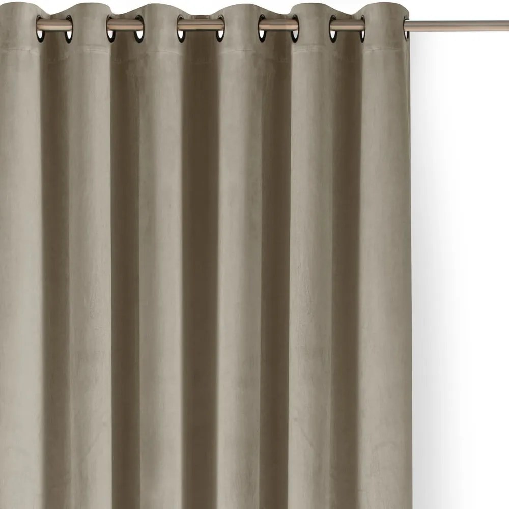 Béžový zamatový dimout záves 200x270 cm Velto – Filumi