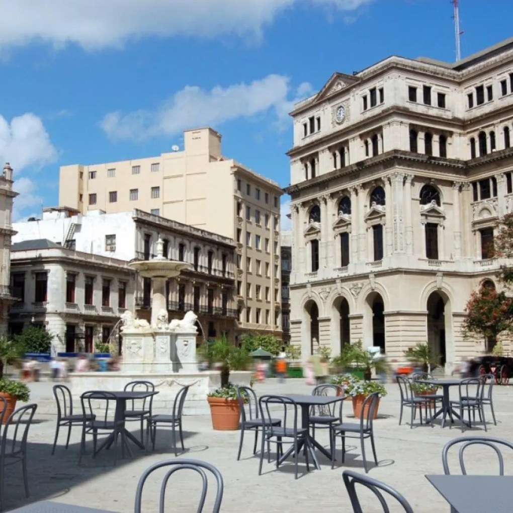 VICTOR záhradná stolička bez podrúčok dark grey