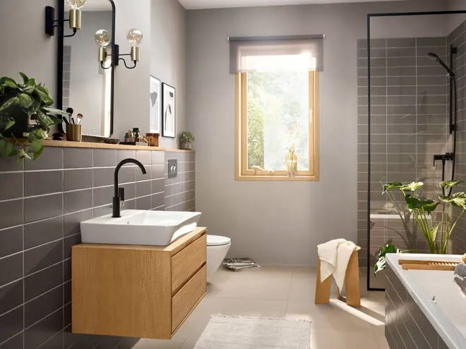 Hansgrohe Rebris E, vysoká umývadlová batéria 210 s otočným výtokom a odtokovou súpravou s tiahlom, čierna matná, HAN-72576670