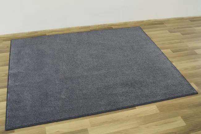 Metrážny koberec Princess 80 antracitový