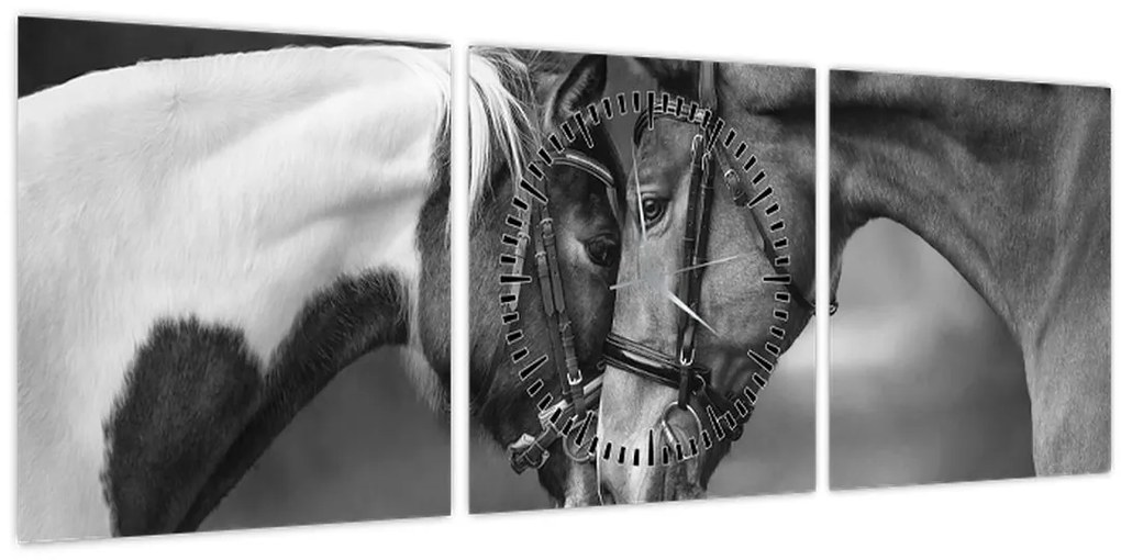 Obraz - Zamilované kone, čiernobiela (s hodinami) (90x30 cm)