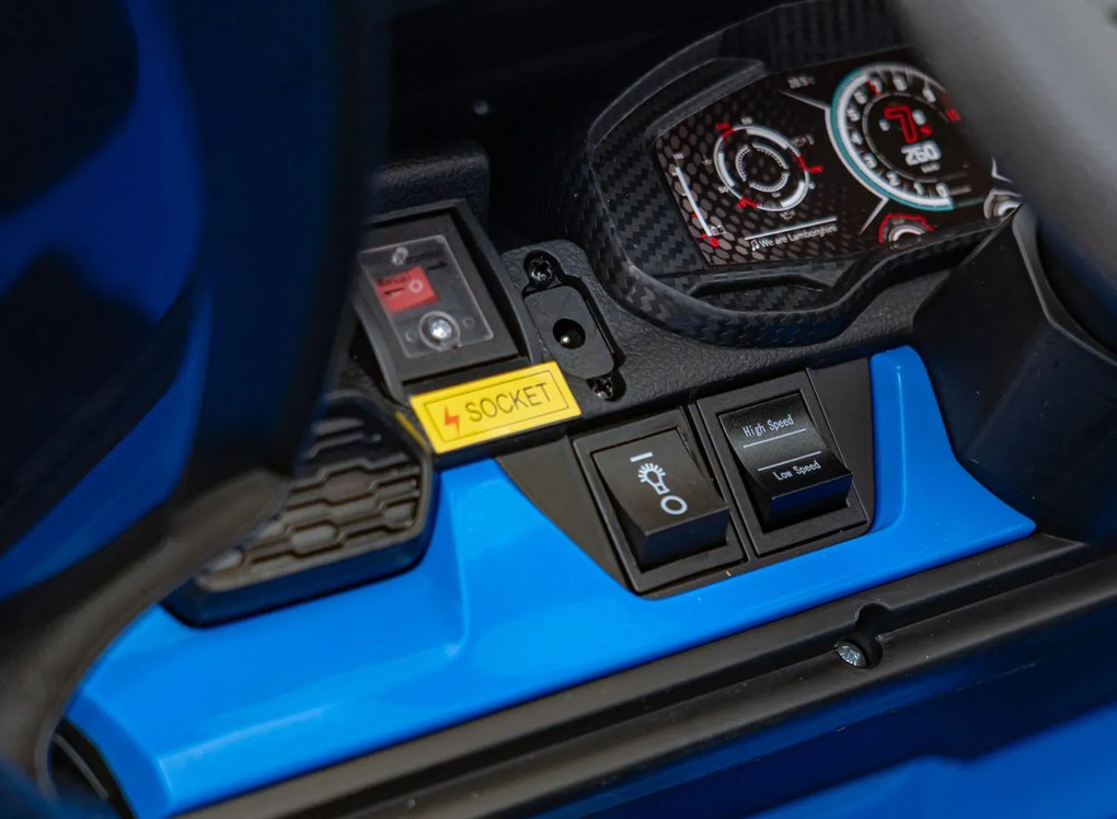 Ramiz Lamborghini Revuelto XL STRONG modré vozidlo
