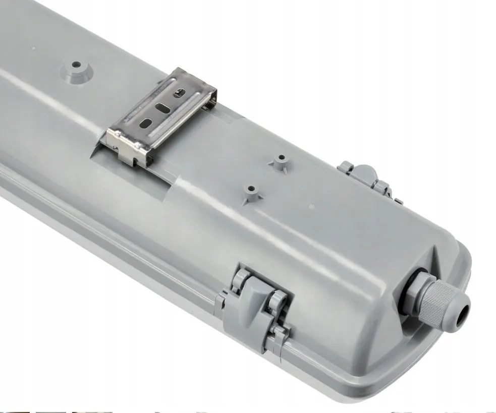 Sada LED svietidiel 120 cm, 36 W, 5760 lm, 6500 K, do garáže, s plechom