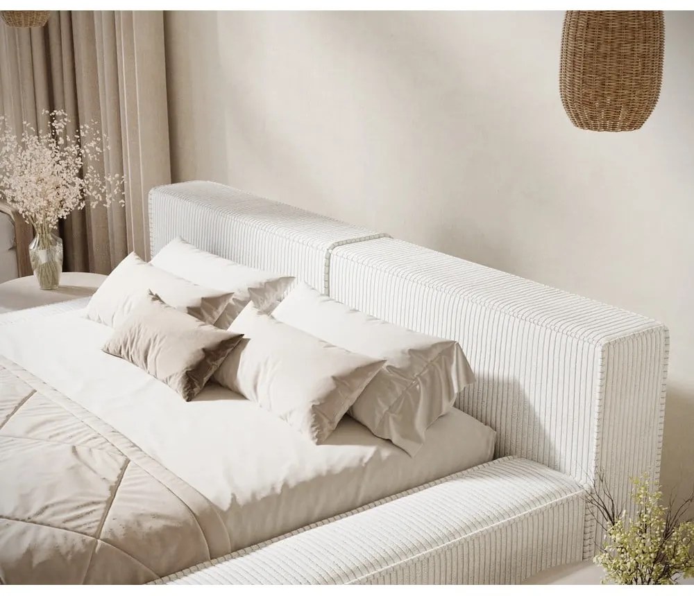 Krémová čalúnená dvojlôžková posteľ s úložným priestorom s roštom 140x200 cm Voliera – Maison de Rêve