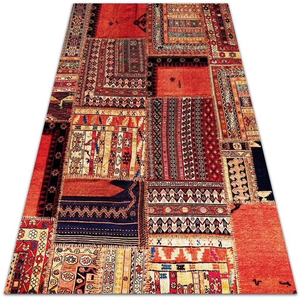 DECOREUM Módne vinylový koberec patchwork abstrakcie 140x210 cm 89773