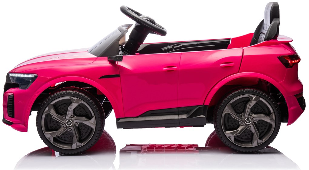 Elektrické autíčko Audi RS Q8 ružové