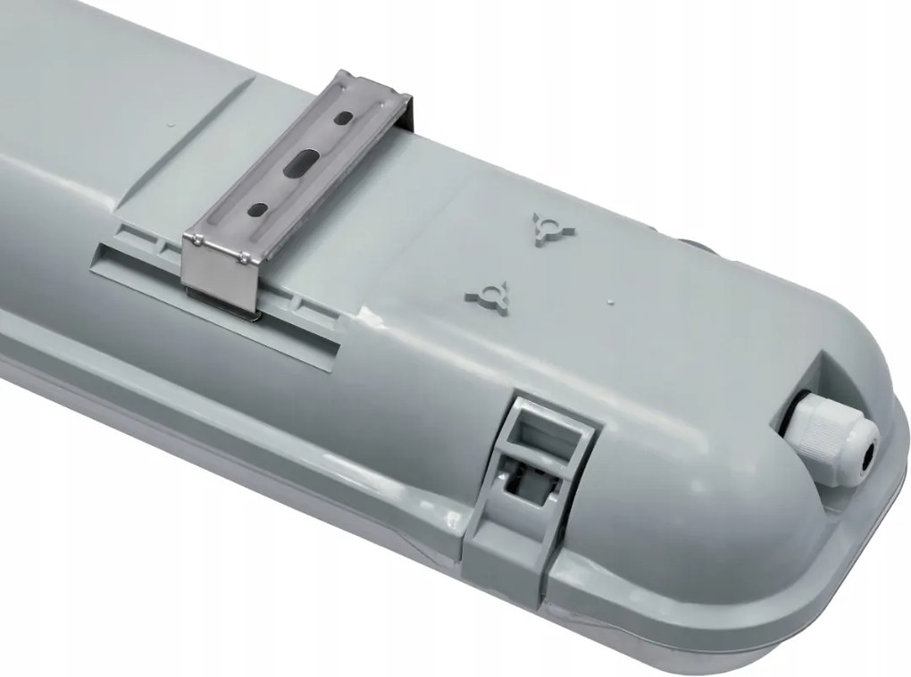 SADA Hermetická LED lampa 120cm 54W 5400lm 6000K + 3x Prémiové LED trubice