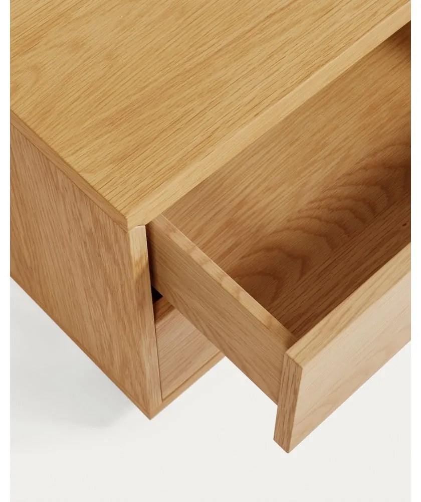 Nočný stolík v prírodnej farbe Abilen – Kave Home