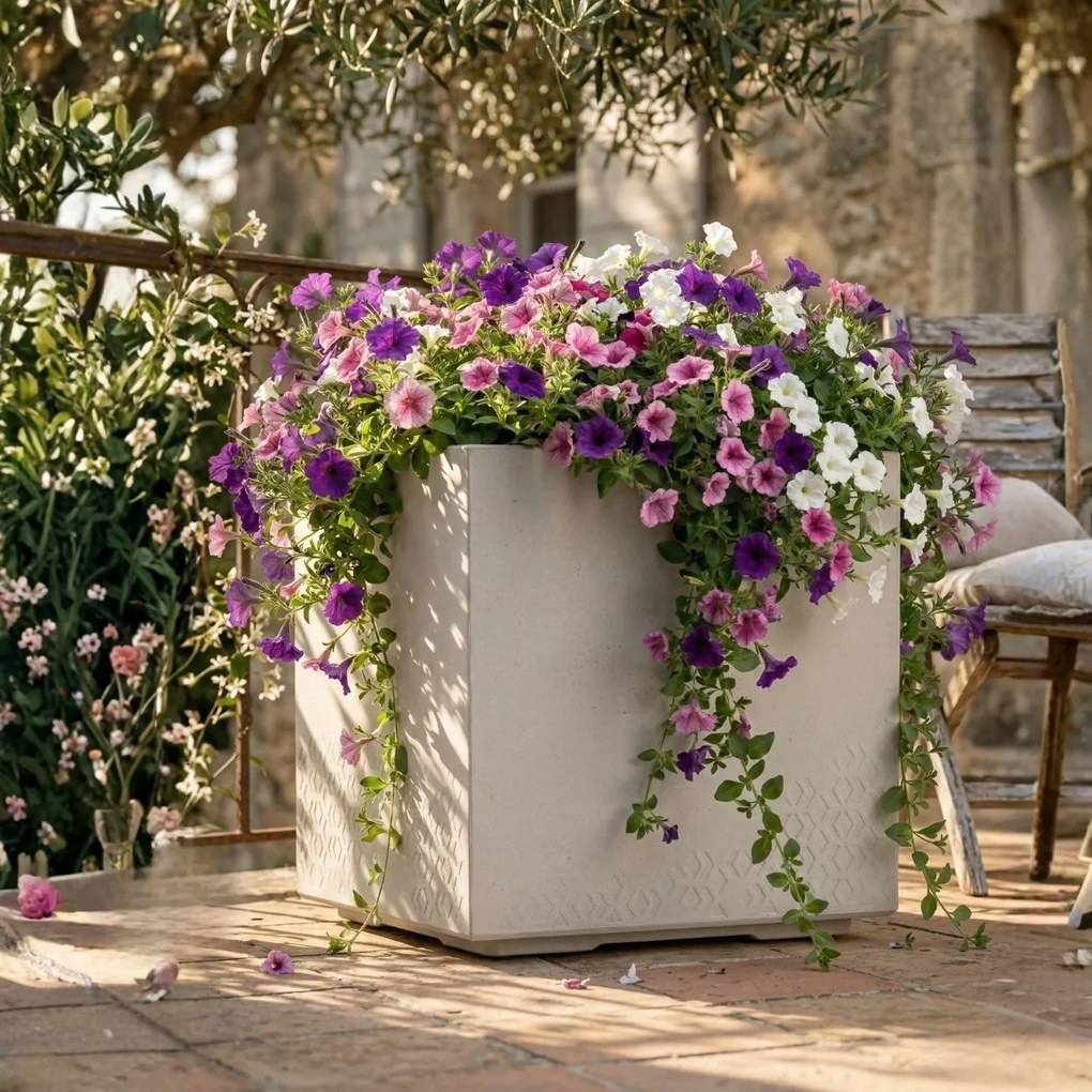 Květináč na kolečkách BETONIQUE 40x40 cm béžový