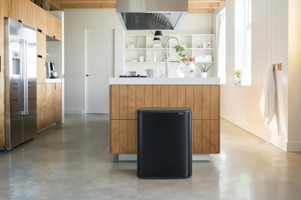 Brabantia BO Touch Bin 2x30L matná čierna