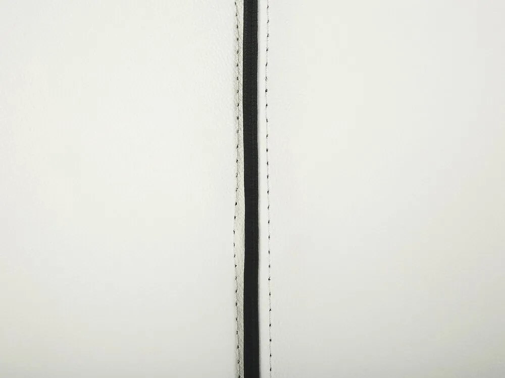 Kožená posteľ LED 180 x 200 cm biela NANTES Beliani