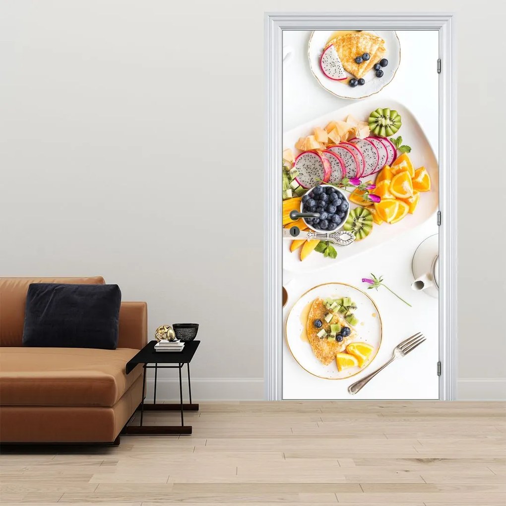Fototapeta na dvere - Taniere s ovocím na stole (95x205cm)