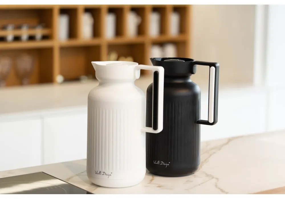 Matne čierna termoska 1 l Lungo – Vialli Design