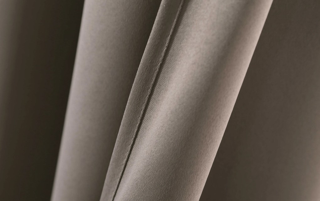 Svetlohnedý záves OXFORD 140x250 cm Zavesenie: Riasiaca páska