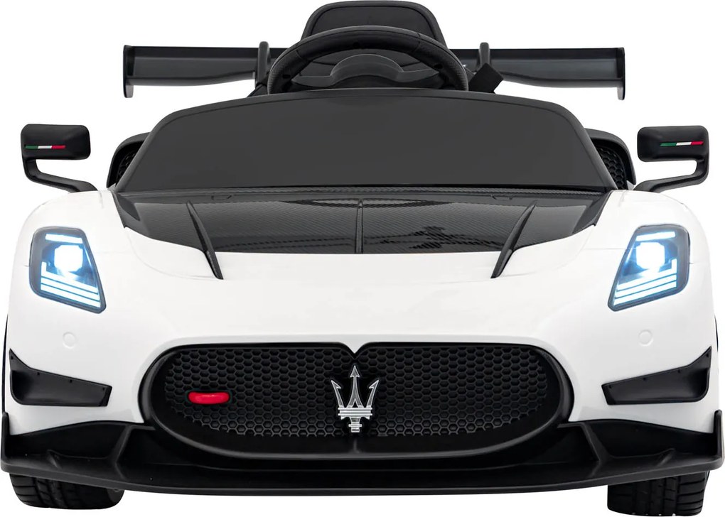 Ramiz Auto Maserati MC20 GT2 biele