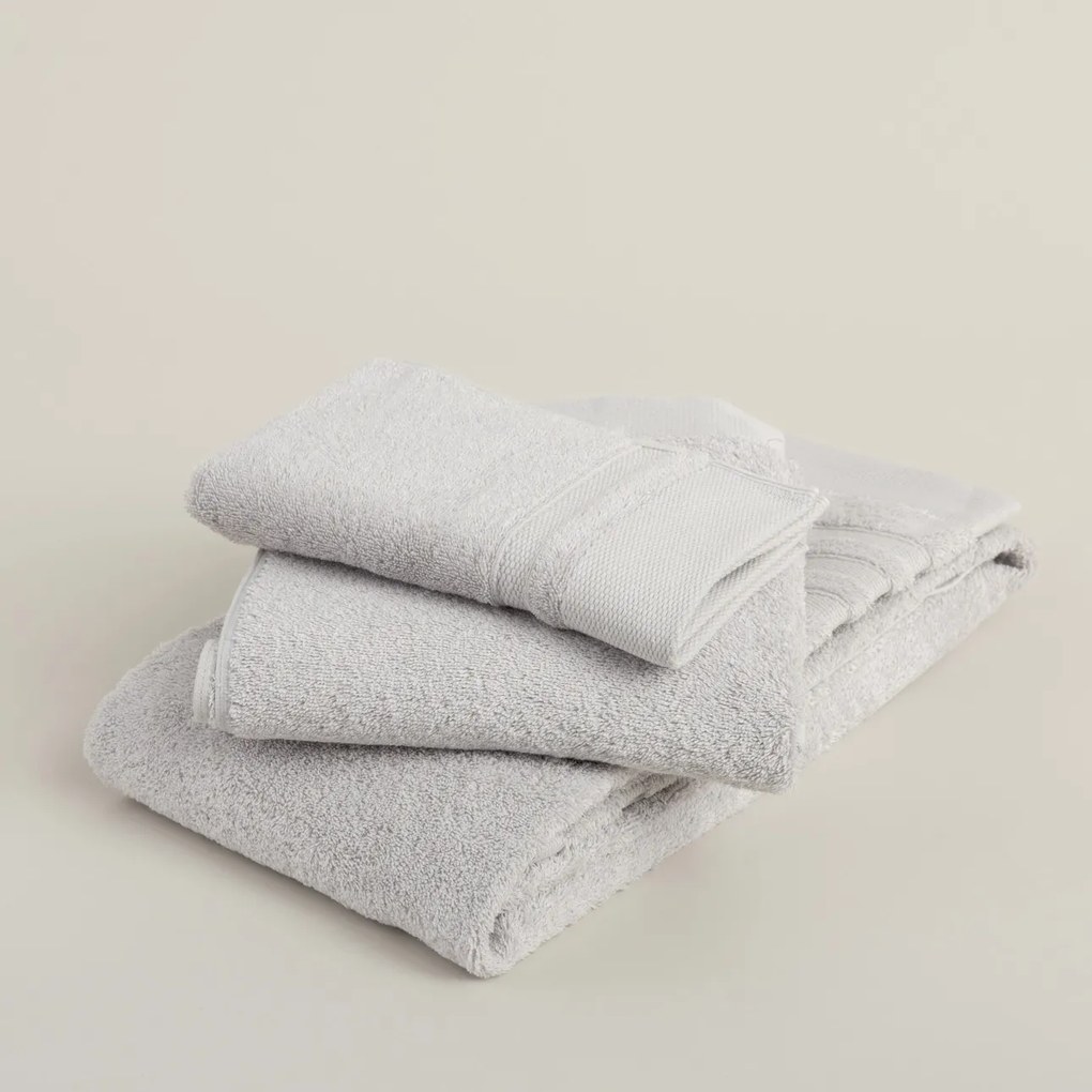 Uterák Essence 30x50 cm light grey