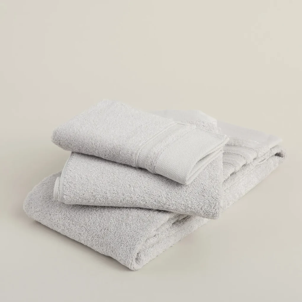 Uterák Essence 30x50 cm light grey