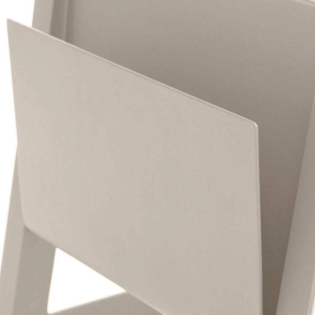 DEOKORK Kovový odkladací stolík LISABON (ivory)