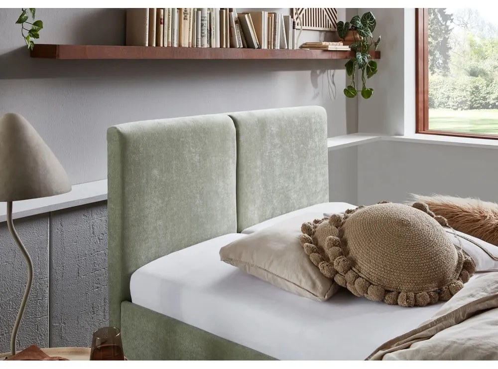 Svetlozelená čalúnená dvojlôžková posteľ s roštom 140x200 cm Piano – Meise Möbel