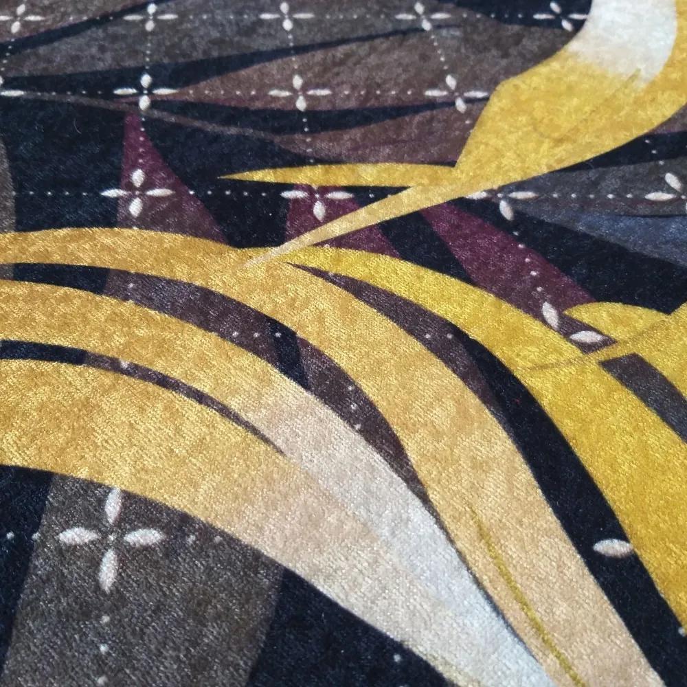 Protišmykový koberec s nádherným vzorom