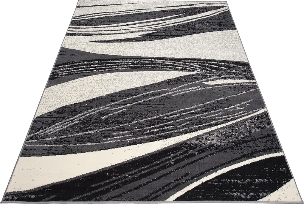 TA Koberec 1691B TMAVO SIVÁ LACNÁ PP CRM Rozmer: 150x300 cm