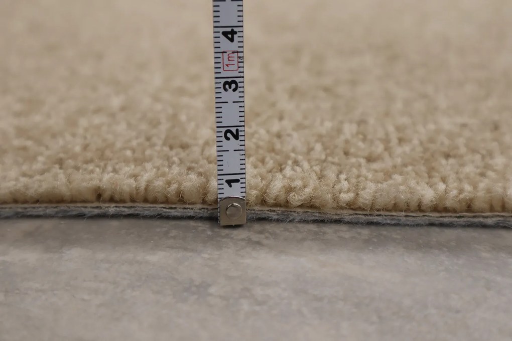 AKCIA: 70x400 cm Koberec metráž Eton béžový 70 - neúčtujeme odrezky z role - obšitý zo všetkých strán, šíře, béžová, filc, kancelária, Vopi