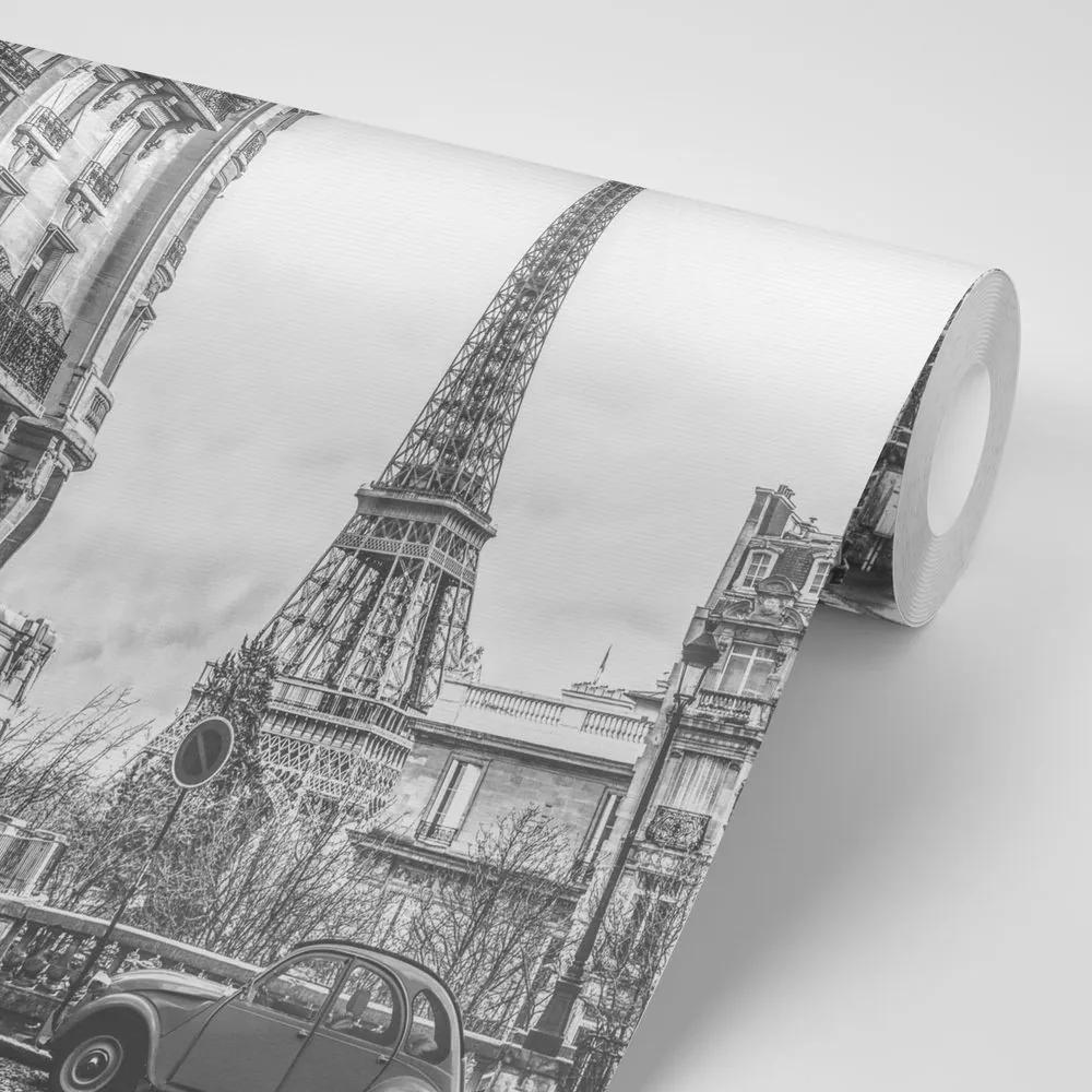 Samolepiaca tapeta čiernobiela Eiffelova veža z ulice Paríža - 450x300