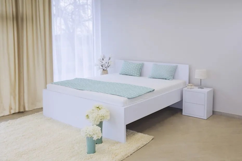 Ahorn TROPEA - moderná lamino posteľ s plným čelom 120 x 210 cm, lamino