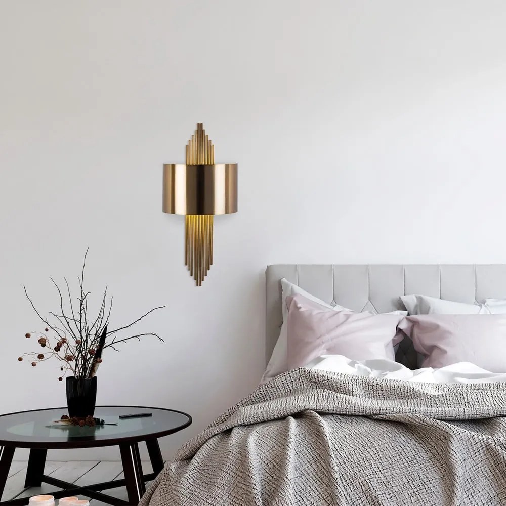Nástenné svietidlo v zlatej farbe – Opviq lights
