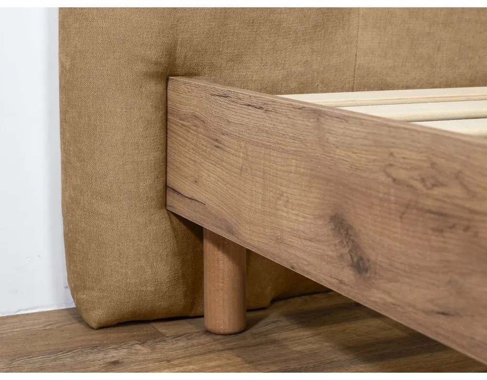 Béžová čalúnená dvojlôžková posteľ s roštom 180x200 cm Kumo – Bobochic Paris