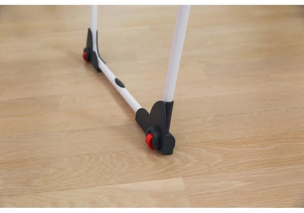 Sušiak na bielizeň King – Vileda