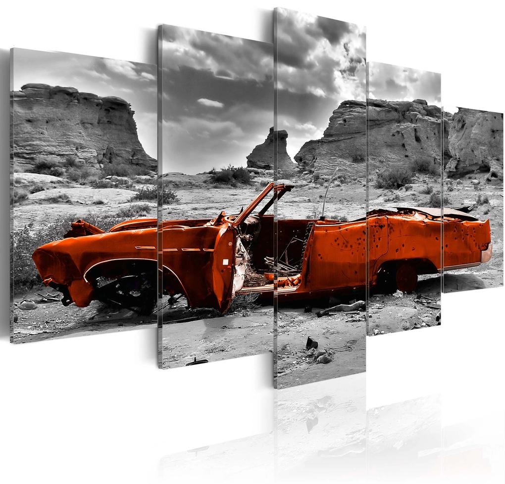 Artgeist Obraz - Orange car Veľkosť: 100x50, Verzia: Na talianskom plátne