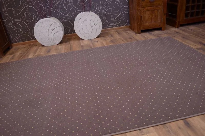 Metrážny koberec AKTUA 144 hnedý