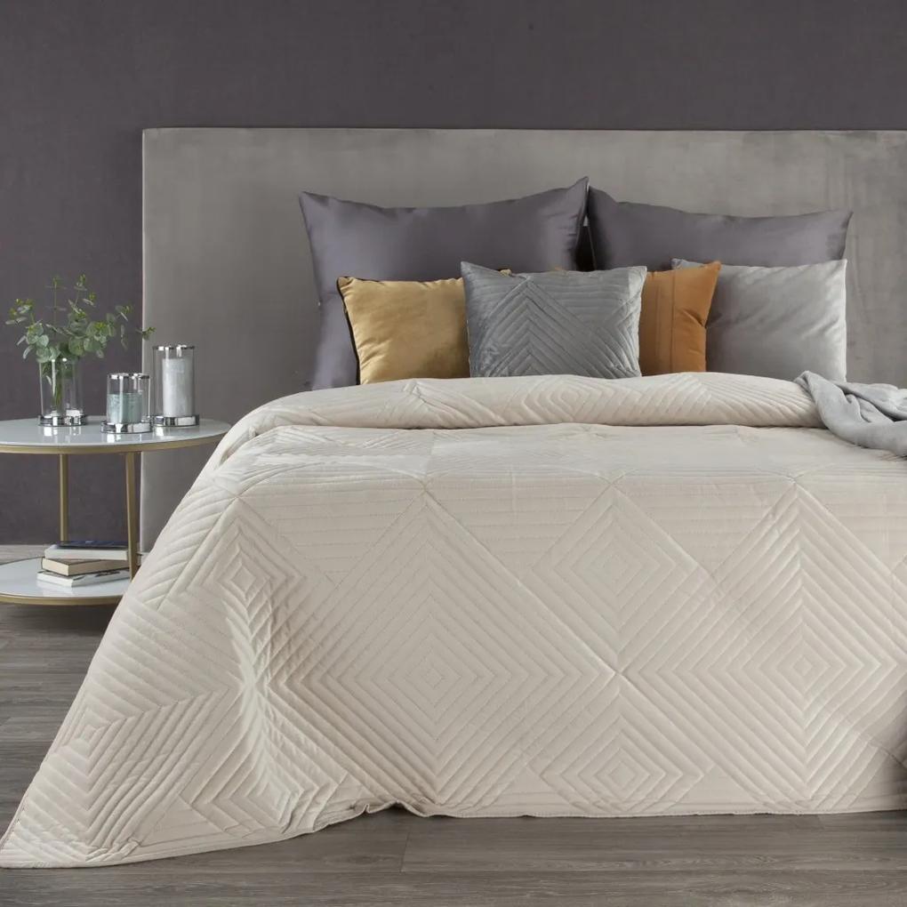 DomTextilu Krémový jednofarebný prehoz na posteľ s prešívaním Šírka: 220 cm | Dĺžka: 240 cm 33241-164034