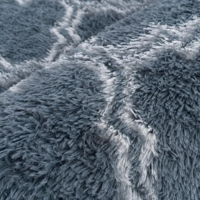 Protišmykový koberec DECOR strieborný