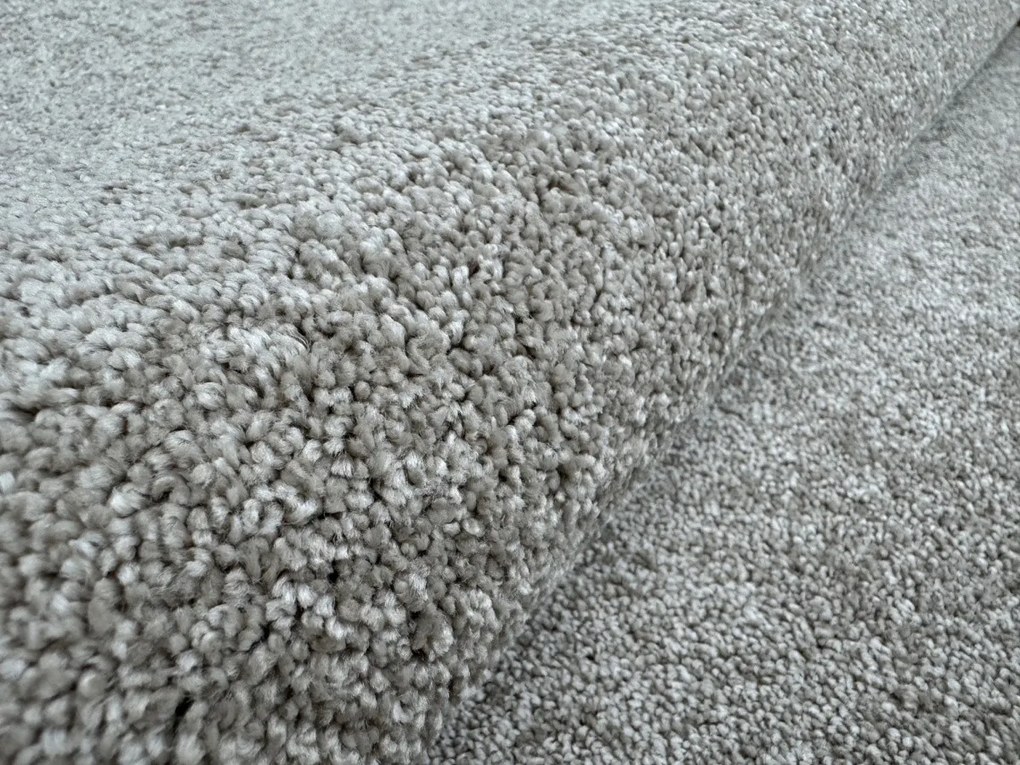 Vopi, AKCIA: 200x200 cm Kusový koberec Capri svetlo béžový štvorec, béžová, chodba / predsieň