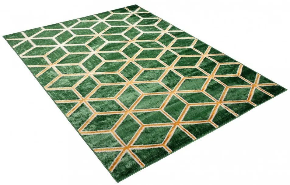 Moderný zelený koberec s originálnym geometrickým vzorom Šírka: 140 cm | Dĺžka: 200 cm