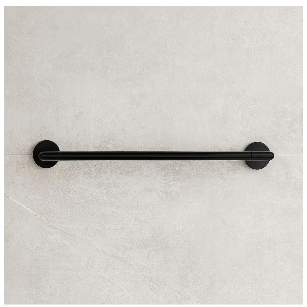 P.M.H. IN1B-L - Elektrický sušiak na uteráky INGA 17W/230V 85,9cm IP44 ľavá/čierna